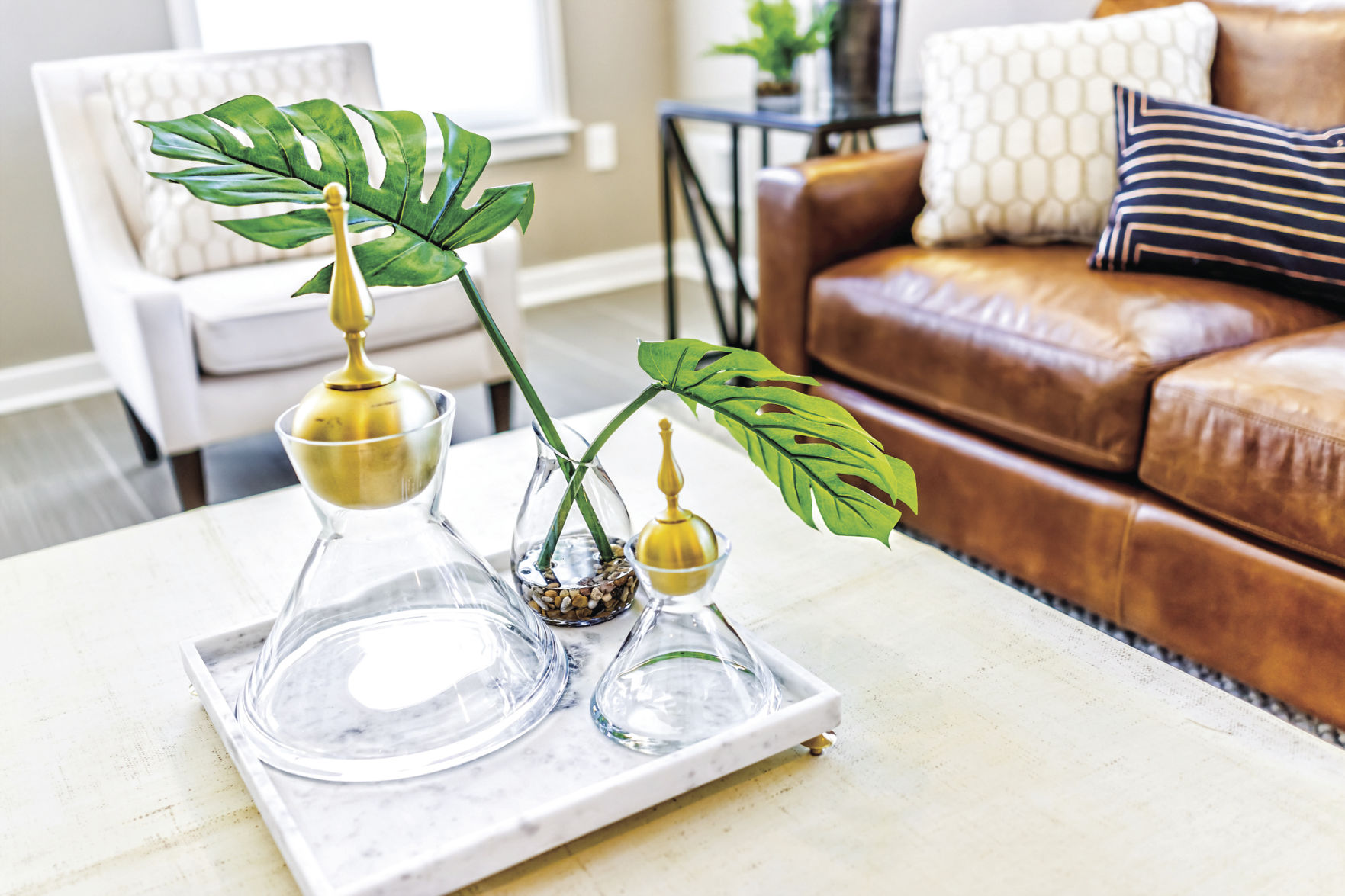 STOCK CENTERPIECE